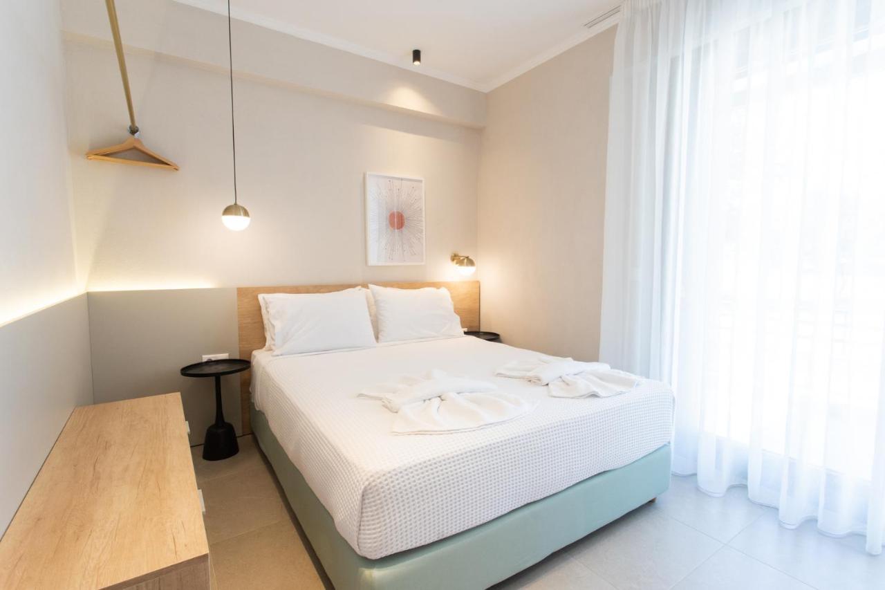 Marineiko Luxury Apartments Ієрісос Екстер'єр фото