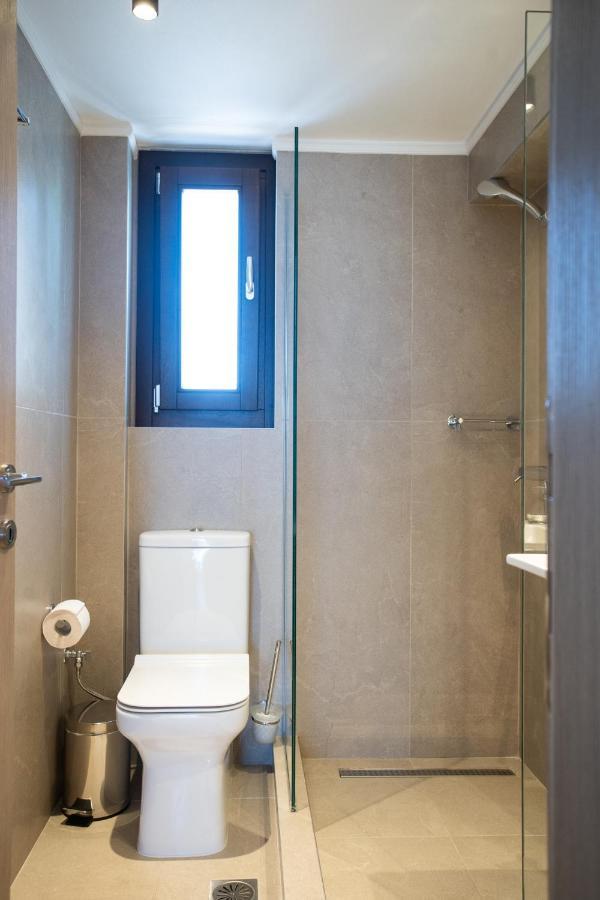 Marineiko Luxury Apartments Ієрісос Екстер'єр фото
